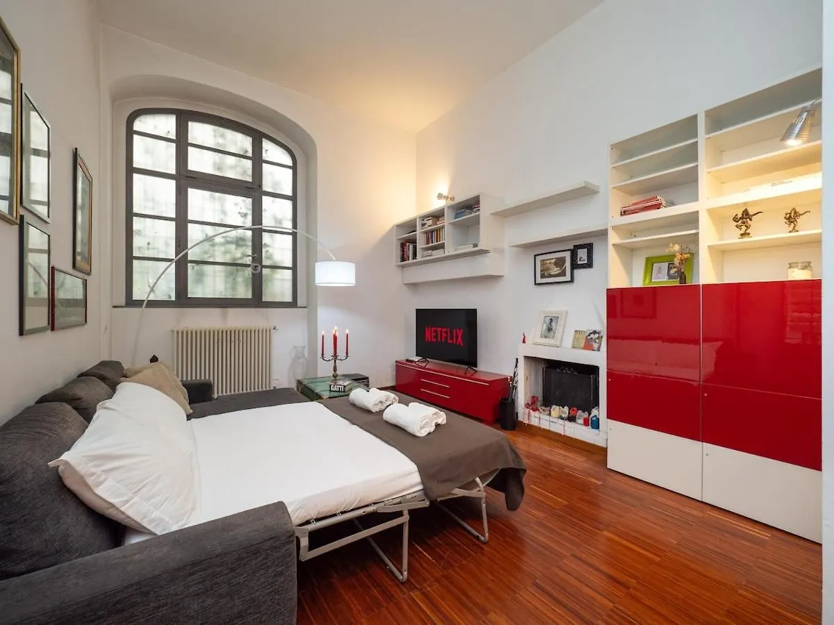 Ampio Loft 5' Dalla Metro Milan
