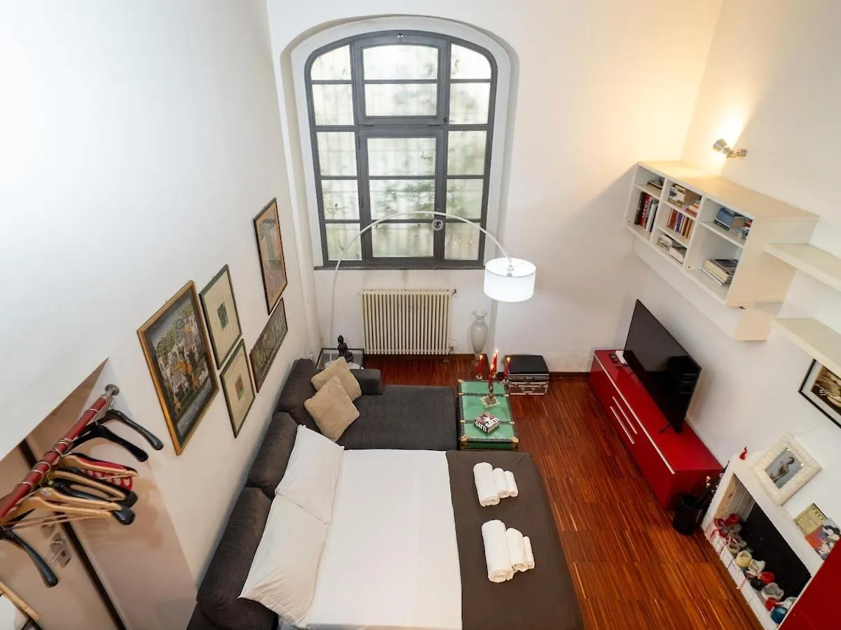 Lejlighed Ampio Loft 5' Dalla Metro Milano